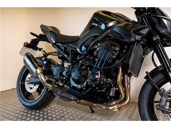 2026 KAWASAKI Z900 PERFORMANCE