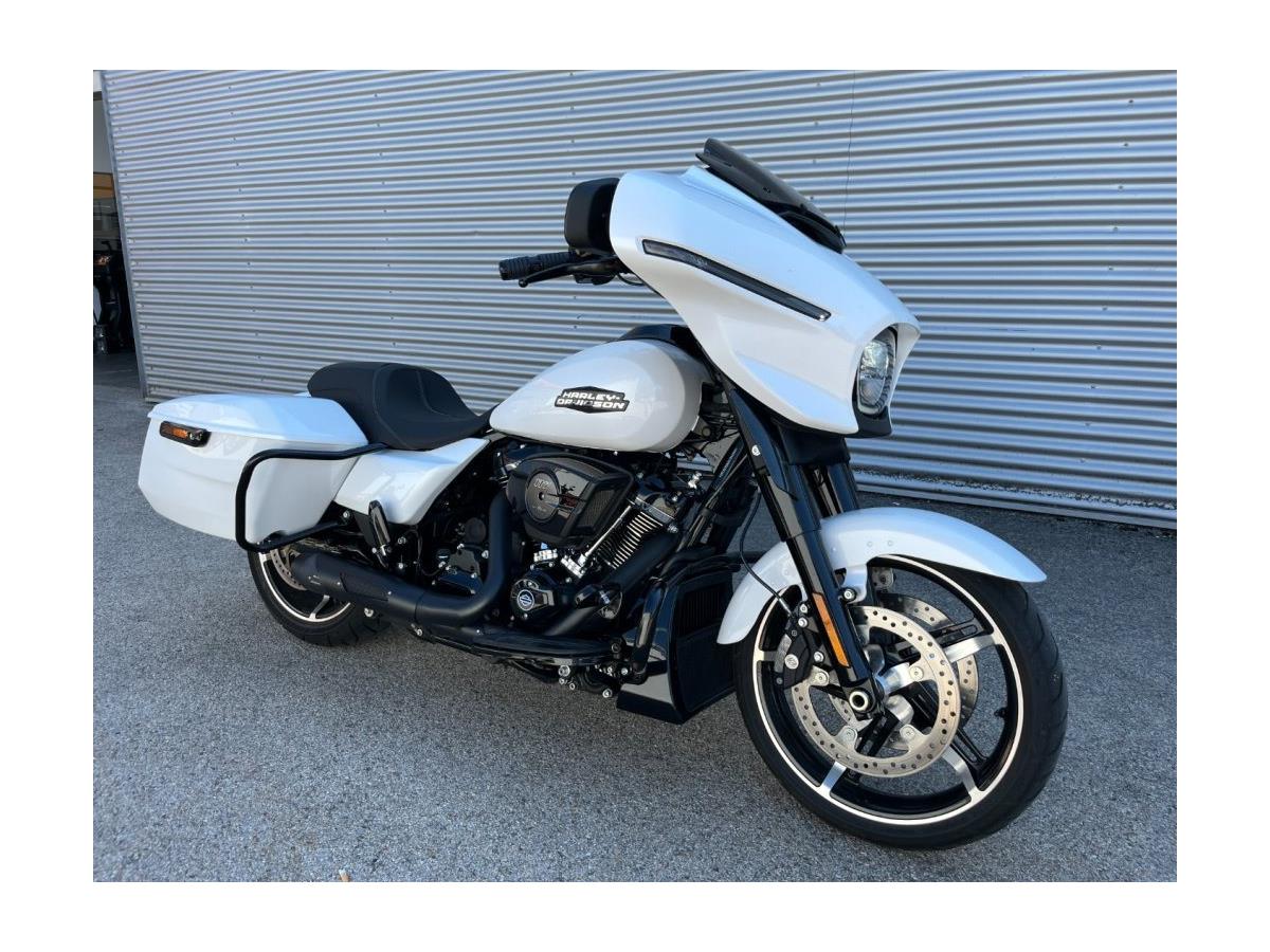 2024 Harley-Davidson Street Glide FLHX