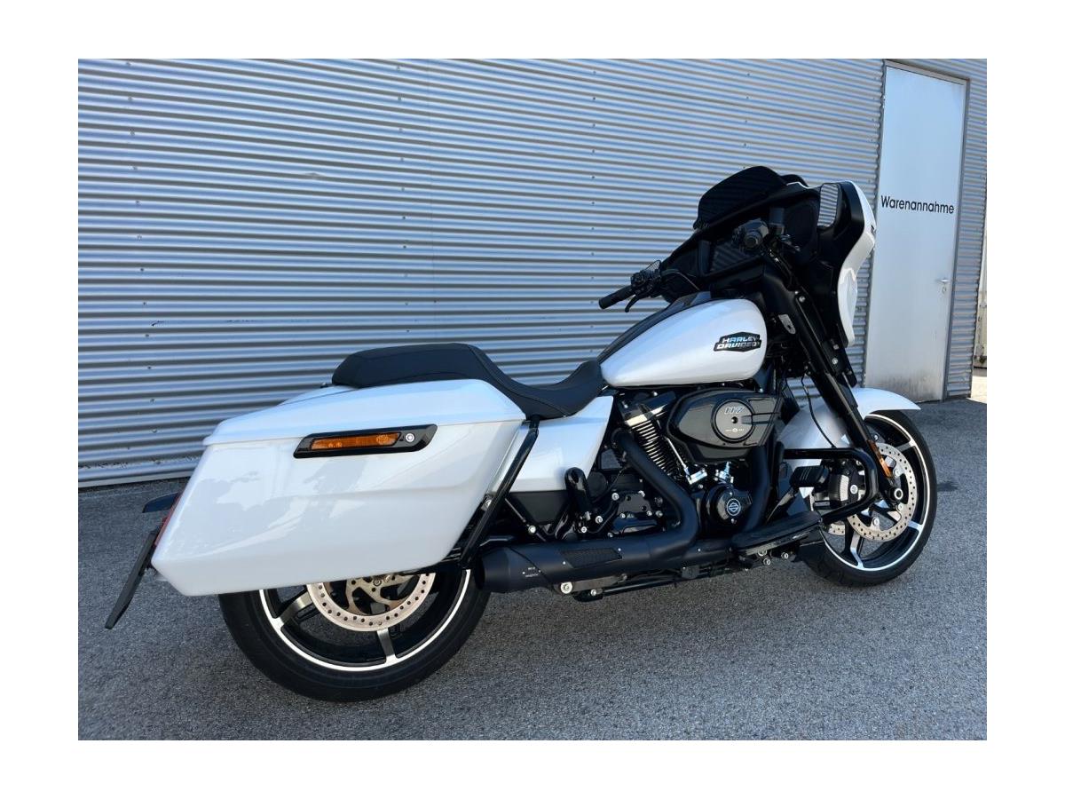 2024 Harley-Davidson Street Glide FLHX