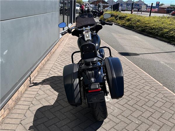 2022 HARLEY-DAVIDSON Softail