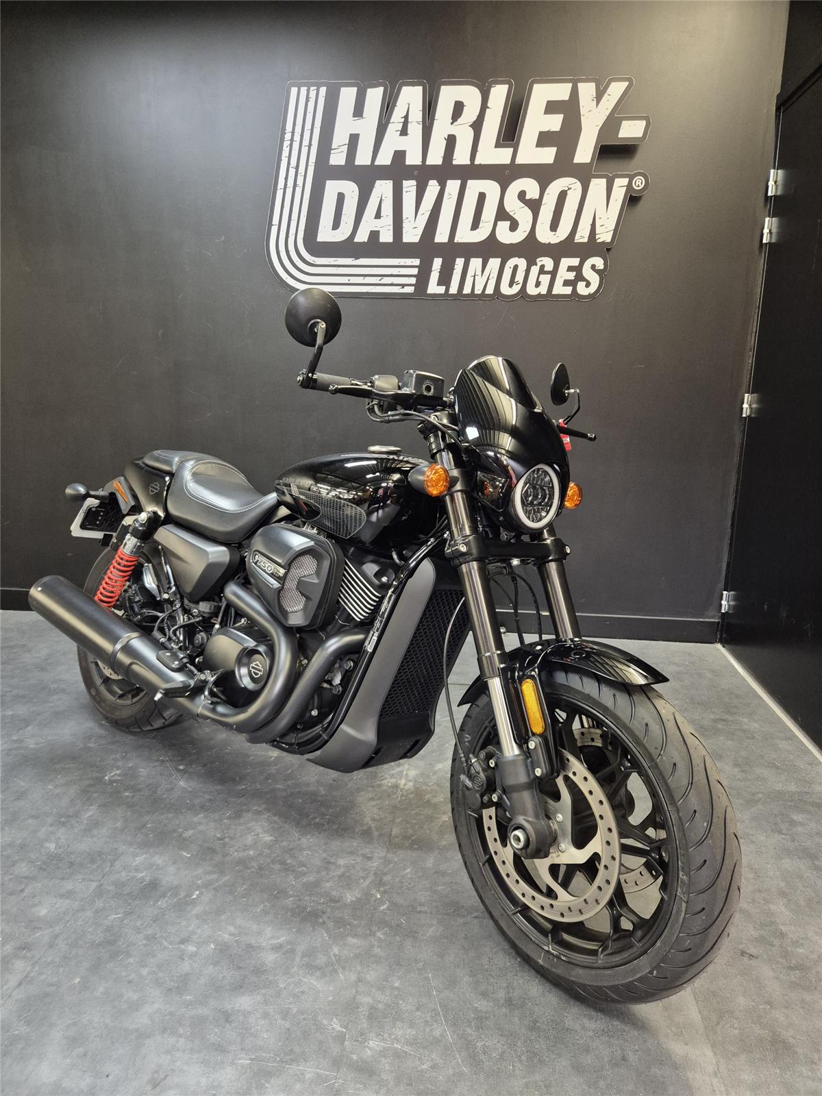 2017 HARLEY-DAVIDSON STREET ROD