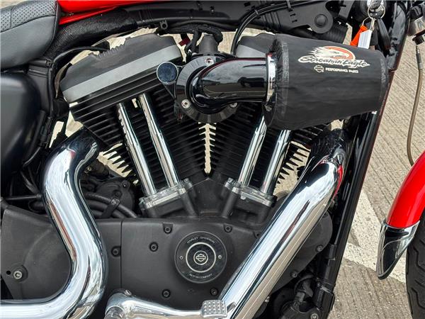 2008 HARLEY-DAVIDSON SPORTSTER XL883R ROADSTER