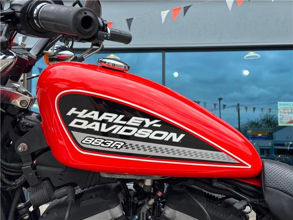 2008 HARLEY-DAVIDSON SPORTSTER XL883R ROADSTER