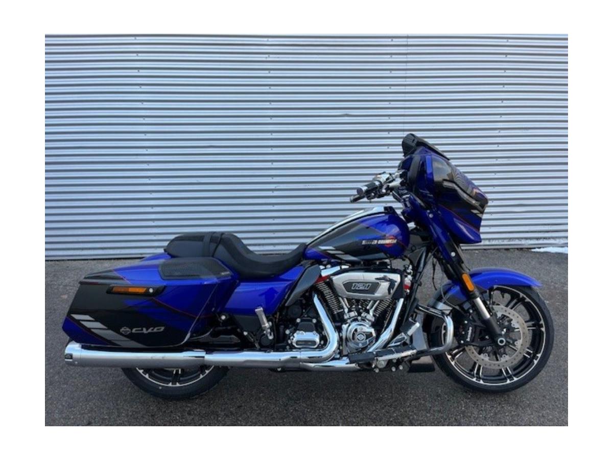2025 Harley-Davidson CVO Street Glide FLHXSE