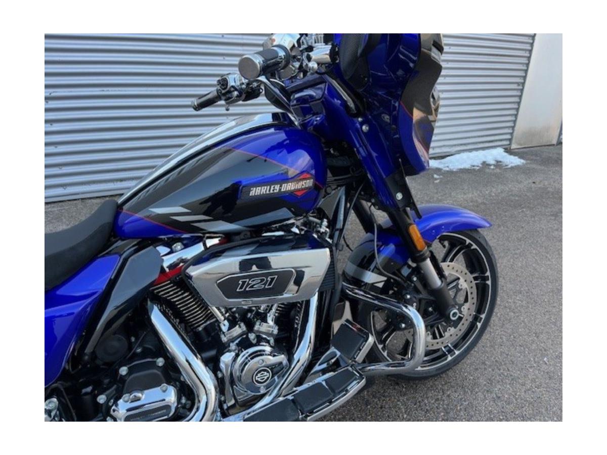 2025 Harley-Davidson CVO Street Glide FLHXSE