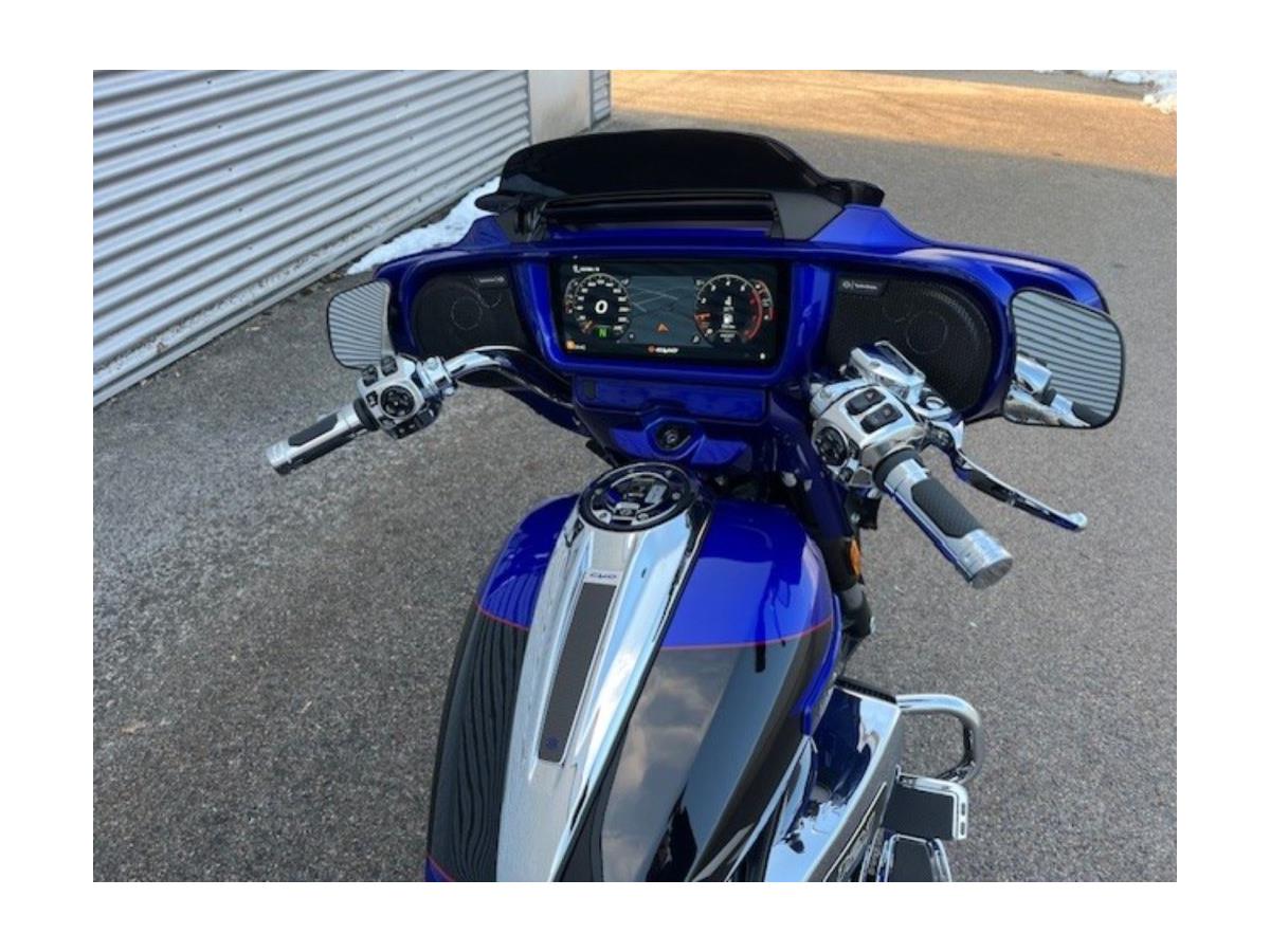 2025 Harley-Davidson CVO Street Glide FLHXSE