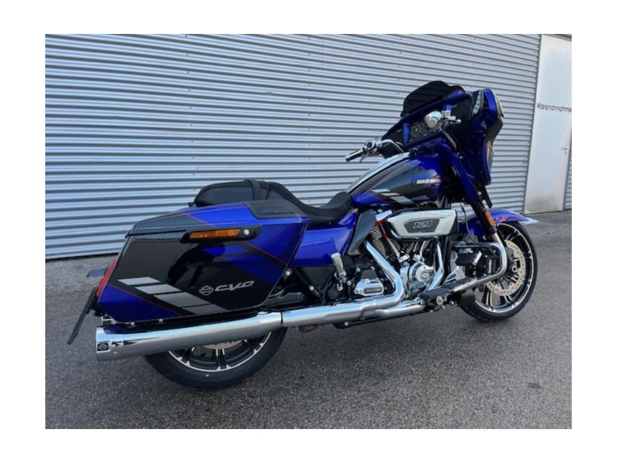 2025 Harley-Davidson CVO Street Glide FLHXSE