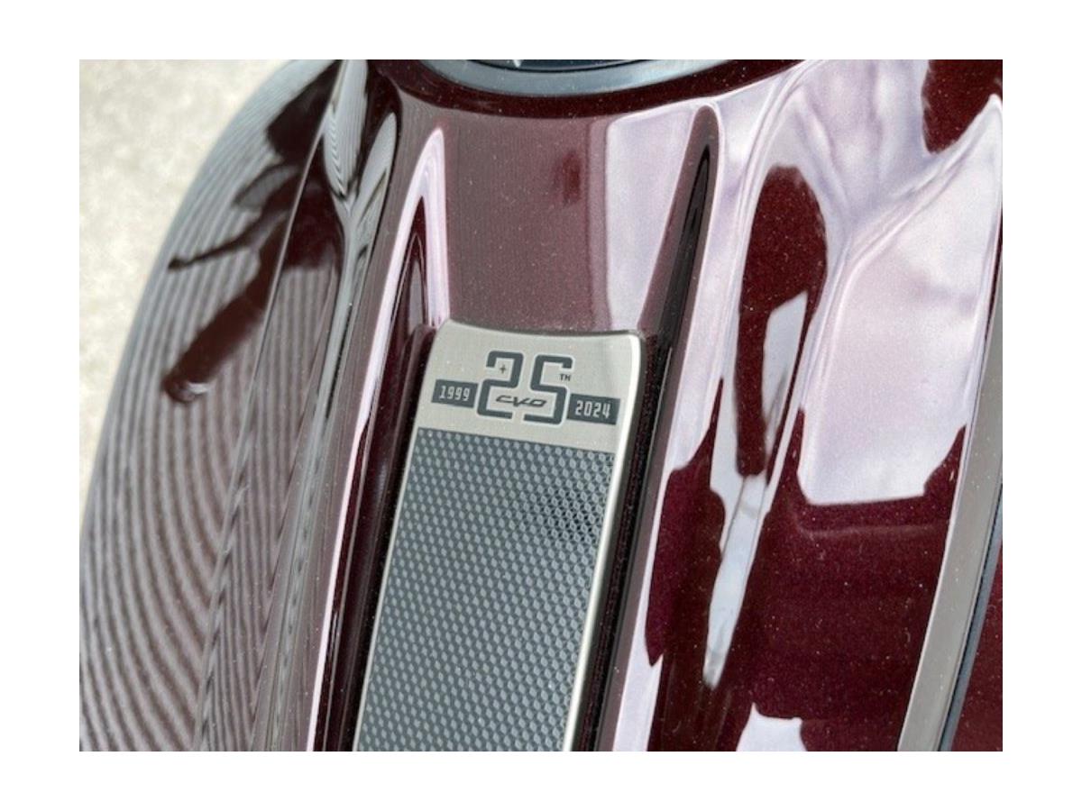 2025 Harley-Davidson CVO Street Glide FLHXSE