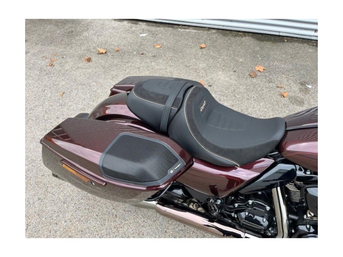 2025 Harley-Davidson CVO Street Glide FLHXSE