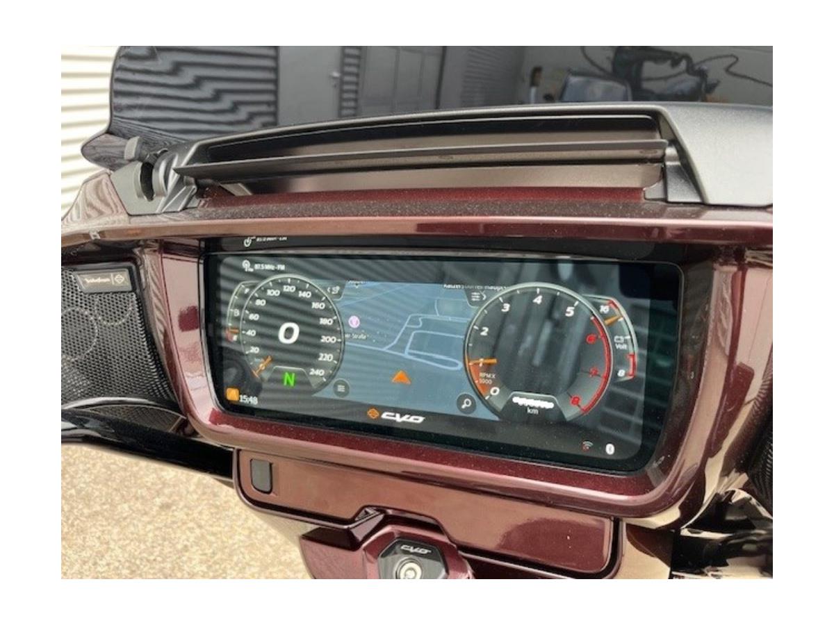 2025 Harley-Davidson CVO Street Glide FLHXSE