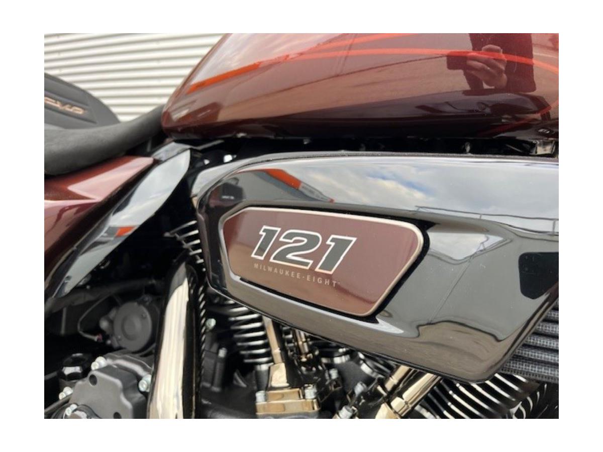 2025 Harley-Davidson CVO Street Glide FLHXSE