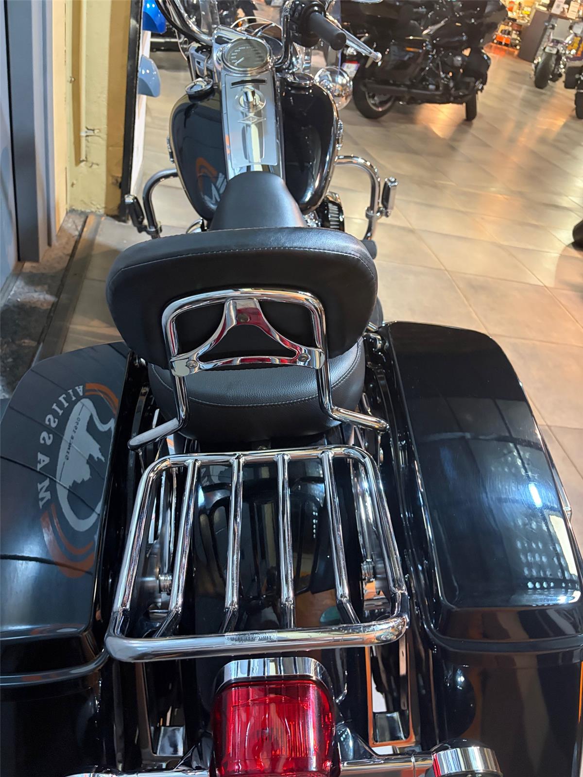 2020 HARLEY-DAVIDSON ROAD KING