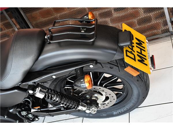 2013 HARLEY-DAVIDSON SPORTSTER XL883N IRON