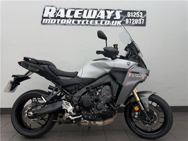 2025 YAMAHA TRACER 9 GT Y-AMT