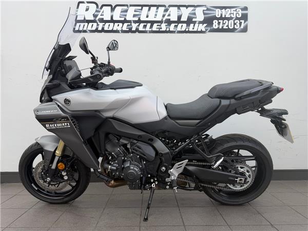 2025 YAMAHA TRACER 9 GT Y-AMT