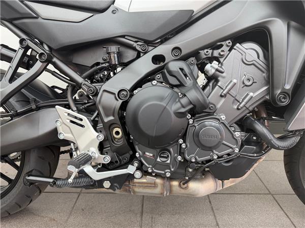 2025 YAMAHA TRACER 9 GT Y-AMT