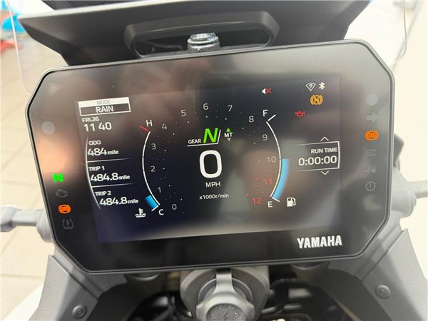 2025 YAMAHA TRACER 9 GT Y-AMT