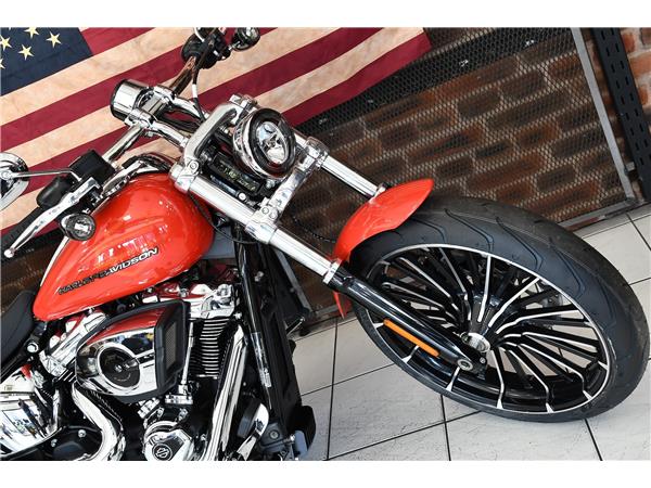 2026 HARLEY-DAVIDSON BREAKOUT 117 