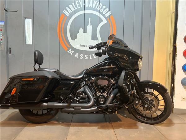 2018 HARLEY-DAVIDSON STREET GLIDE