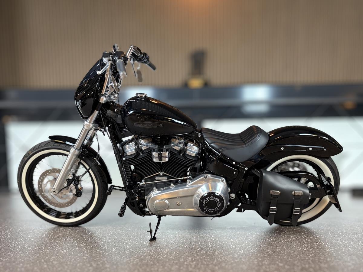 FXST Softail Standard IM KUNDENAUFTRAG