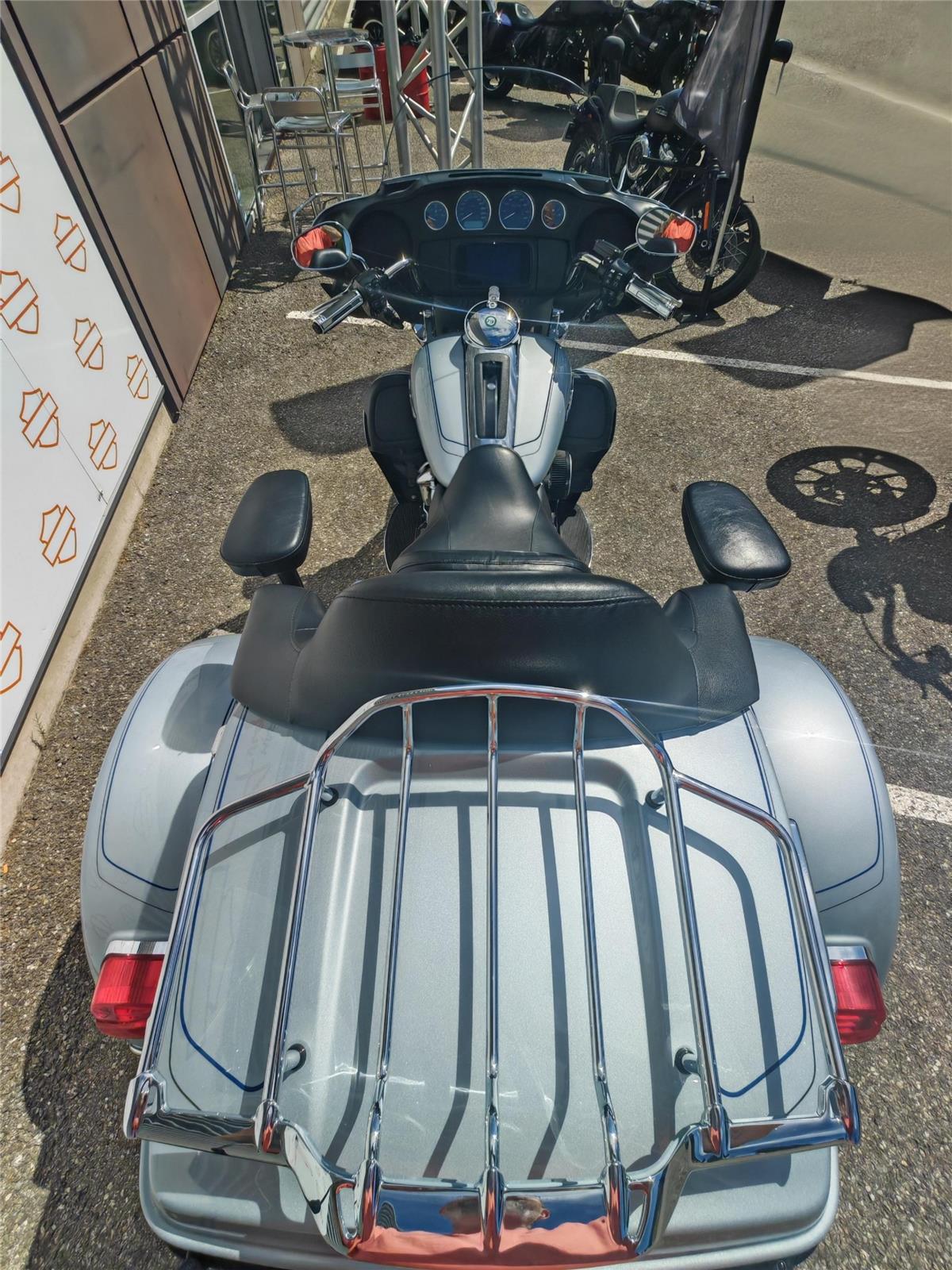 2023 HARLEY-DAVIDSON TRI GLIDE