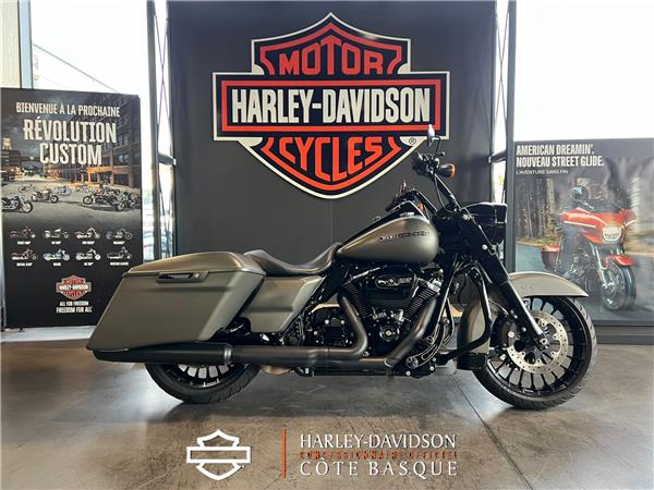 2018 HARLEY-DAVIDSON ROAD KING