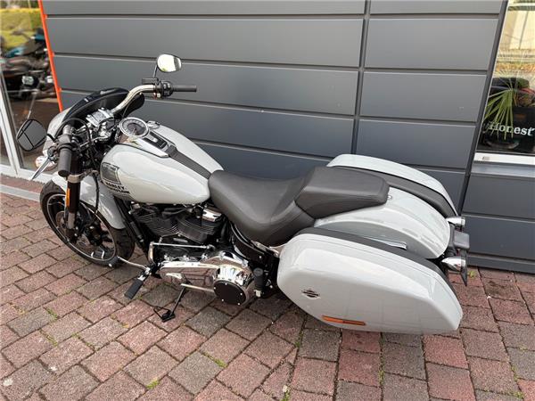 SPORT GLIDE Softail FLSB 