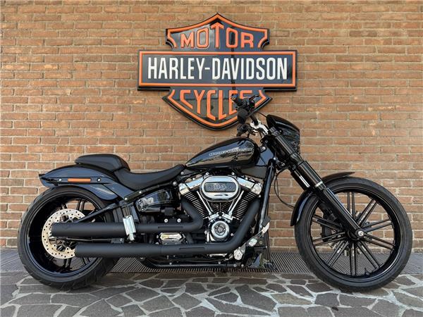 Harley-Davidson Softail Breakout 114