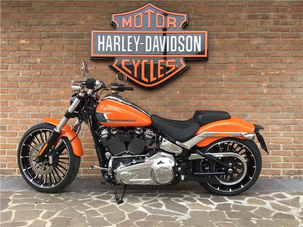 Harley-Davidson Softail-Cruiser Breakout 117