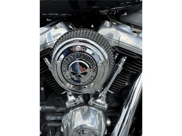 2023 Harley-Davidson Softail Standard