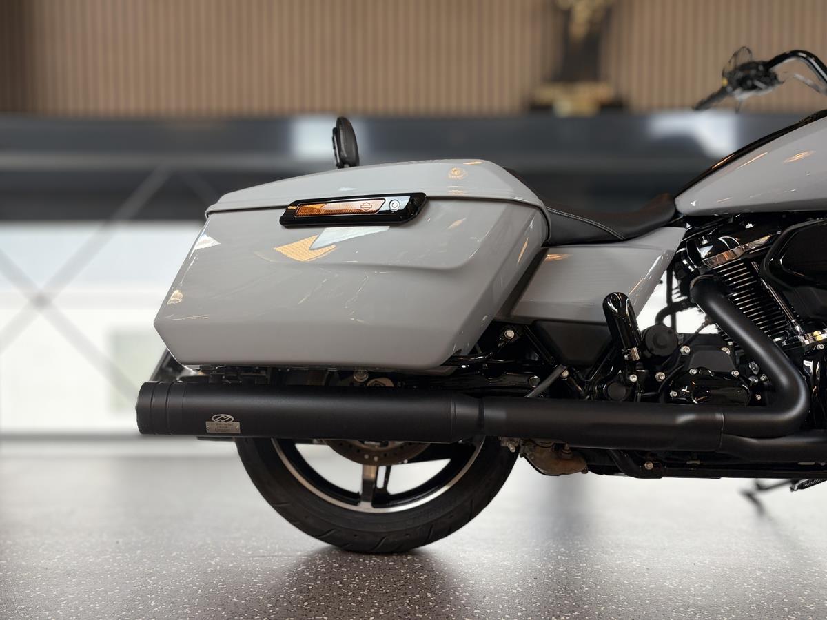 FLTRX Road Glide 117  | JEKILL & HYDE | 9.595 KM