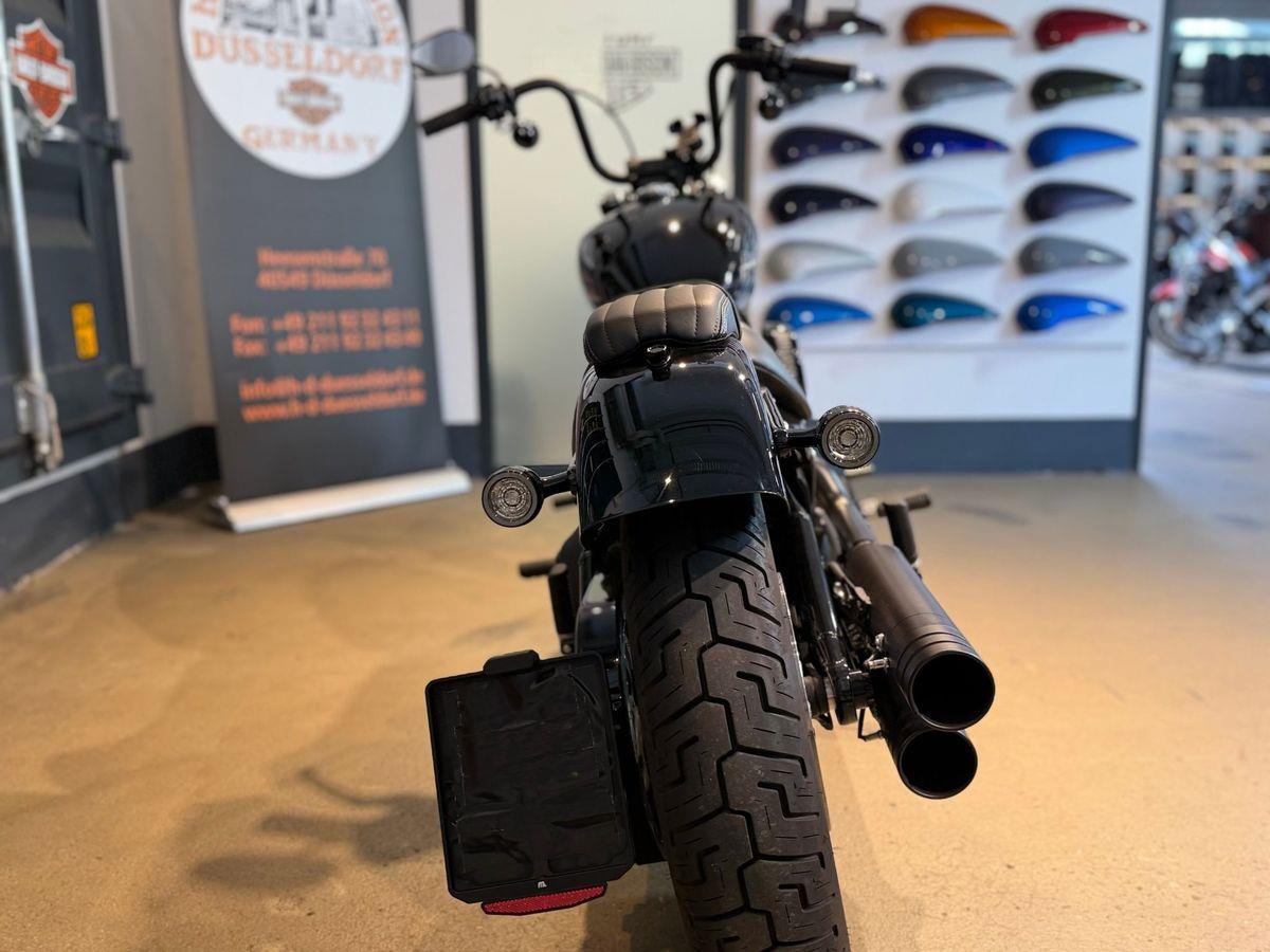 FXBBS Street Bob 114 