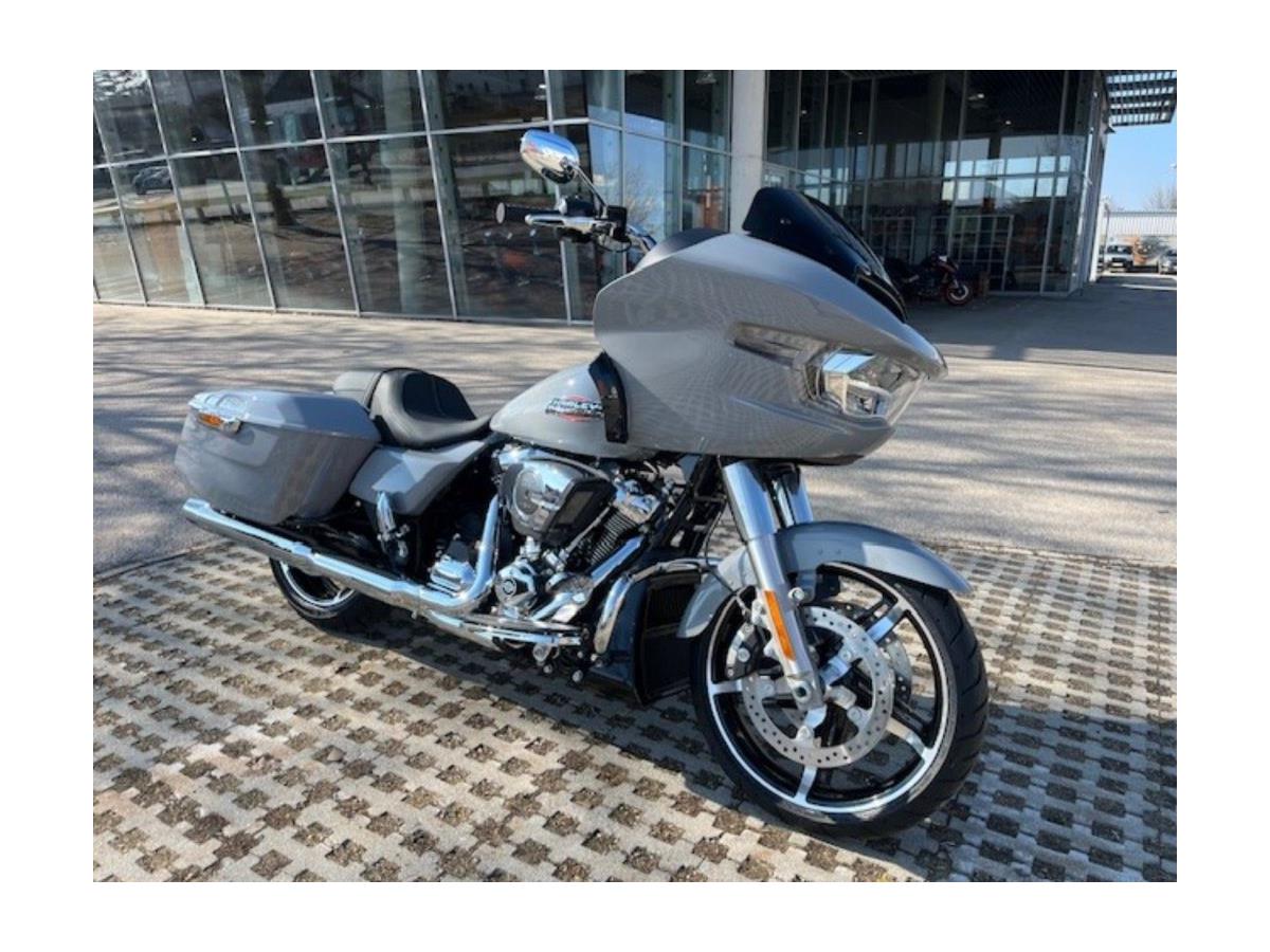 2026 Harley-Davidson Road Glide FLTRX
