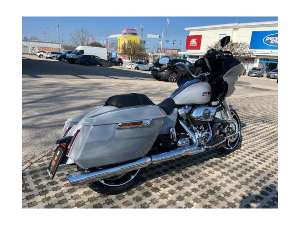 2026 Harley-Davidson Road Glide FLTRX