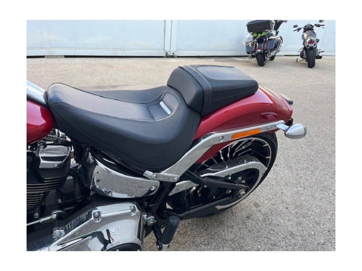 2025 Harley-Davidson Softail Breakout 117
