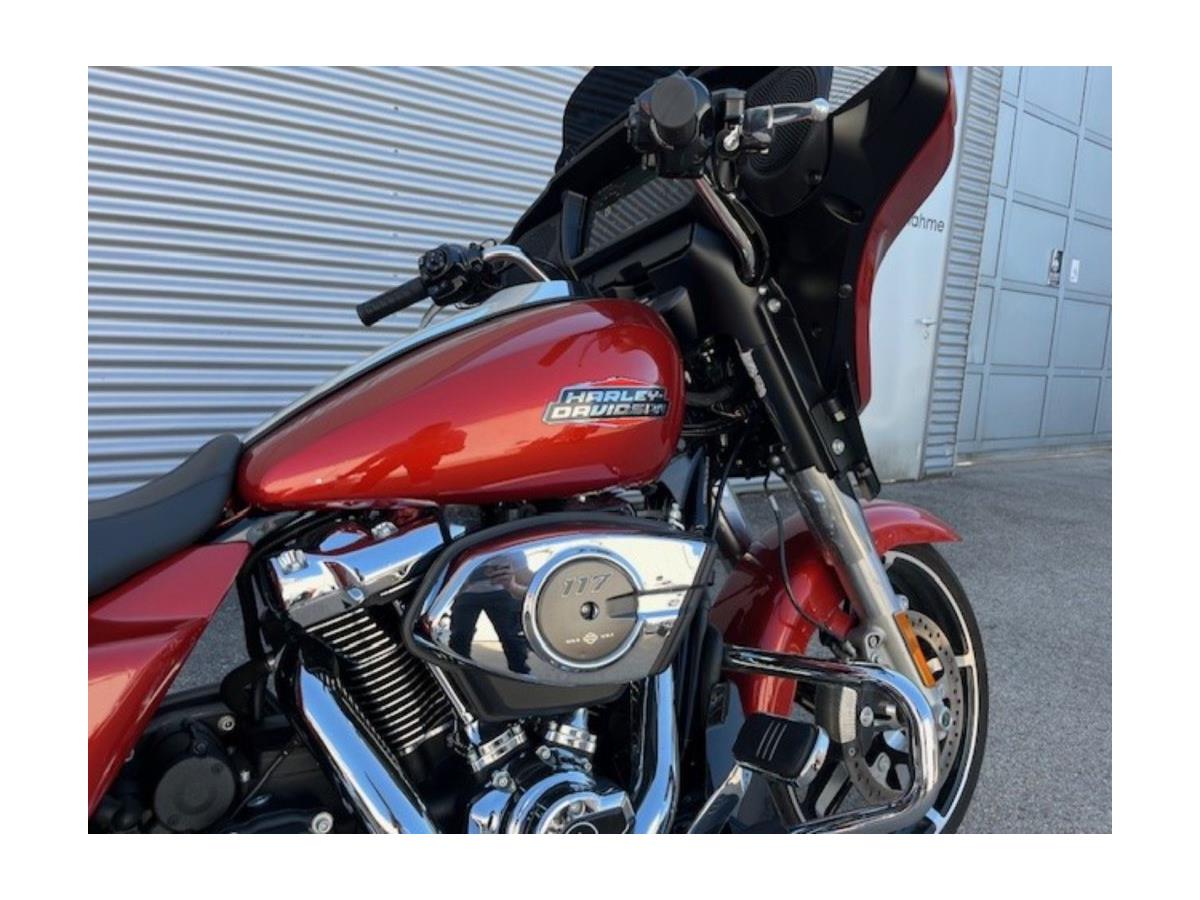 2024 Harley-Davidson Street Glide FLHX