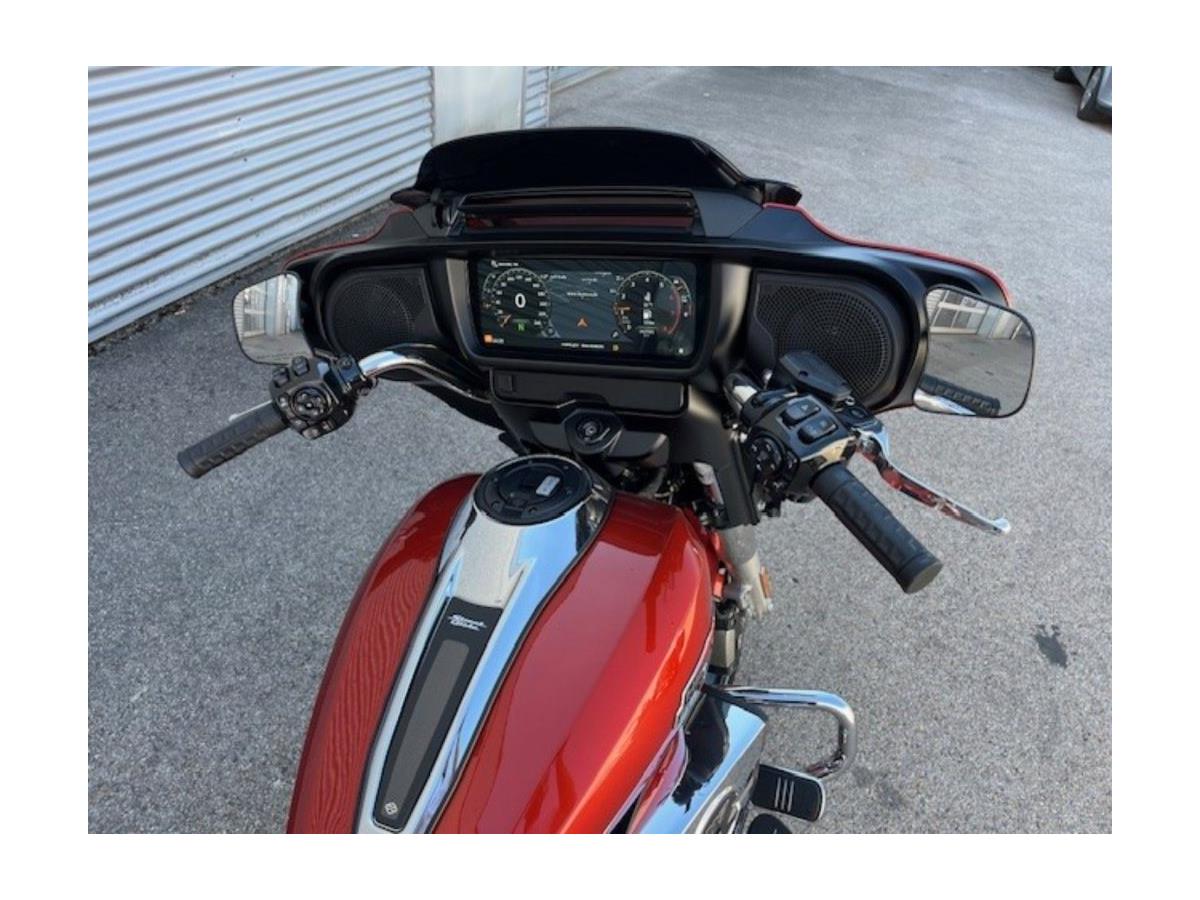 2024 Harley-Davidson Street Glide FLHX