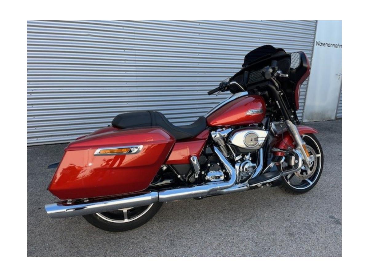 2024 Harley-Davidson Street Glide FLHX