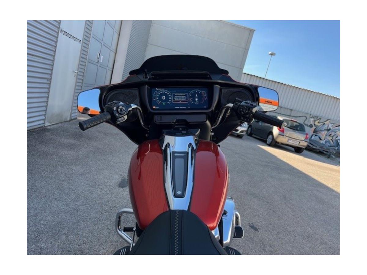 2024 Harley-Davidson Street Glide FLHX