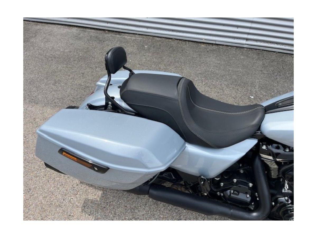 2025 Harley-Davidson Street Glide FLHX