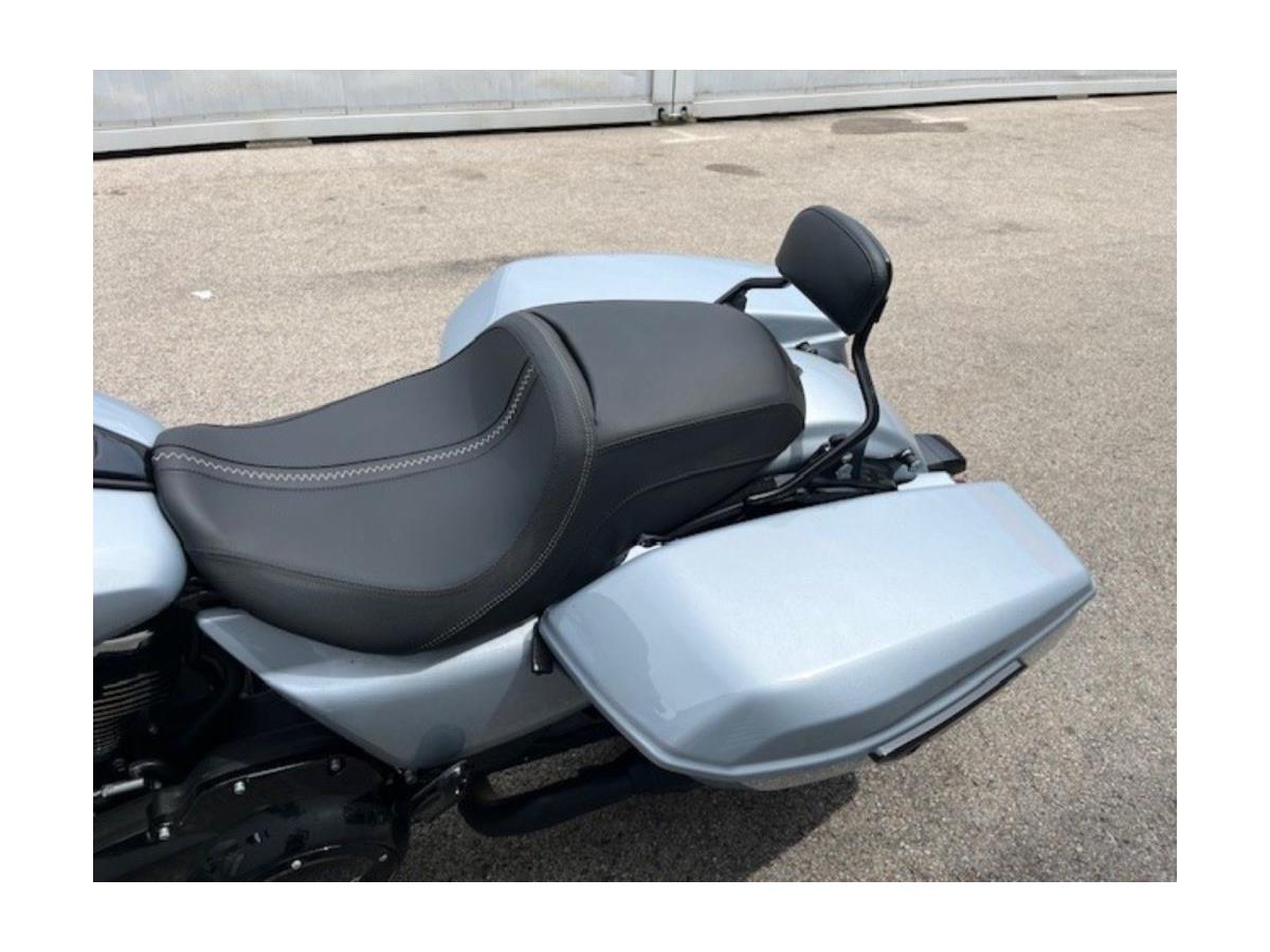 2025 Harley-Davidson Street Glide FLHX