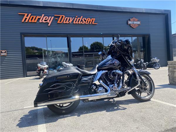 2015 HARLEY-DAVIDSON STREET GLIDE