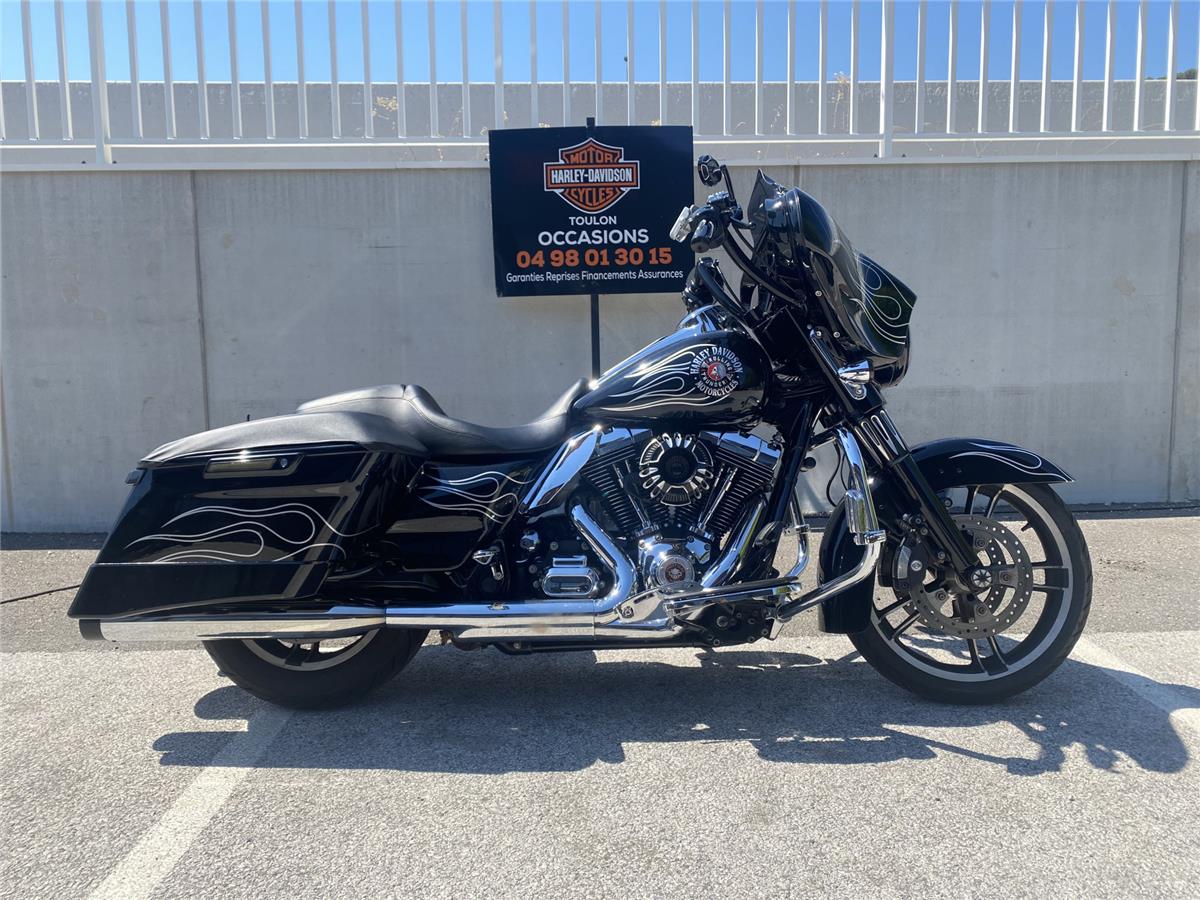 2015 HARLEY-DAVIDSON STREET GLIDE