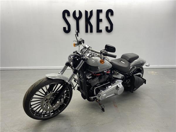2024 Harley-Davidson Breakout 117