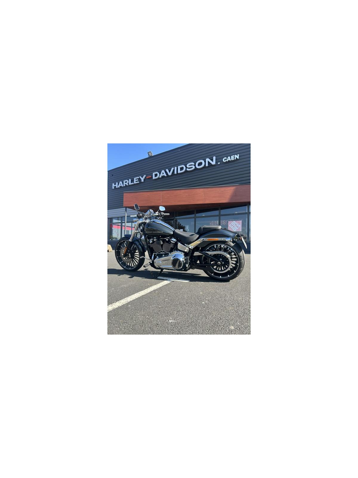 2026 HARLEY-DAVIDSON BREAKOUT
