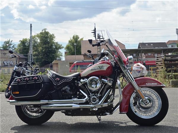 2024 Hydra-Glide Revival