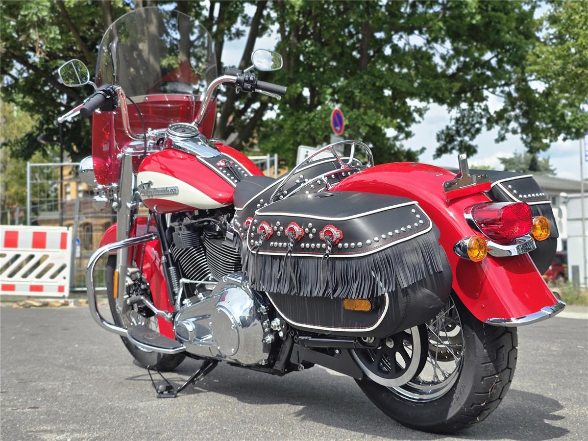 2024 Hydra-Glide Revival