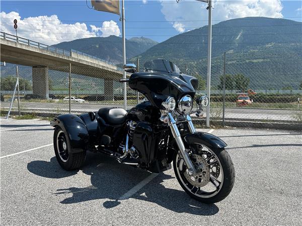 2017 harley-davidson FLRT Freewheeler