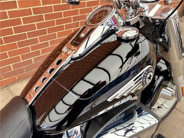 2026 HARLEY-DAVIDSON SOFTAIL FLSTF FAT BOY