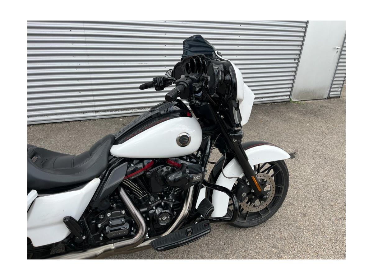 2021 Harley-Davidson CVO Street Glide FLHXSE